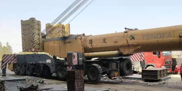 多臺起重機進行抬吊時候應該注意的事項