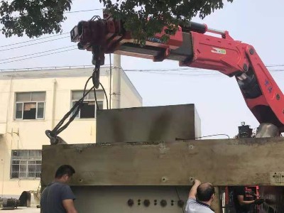 500雙點沖床卸車樹立進車間
