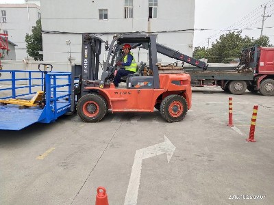 高空搬運圓鋼